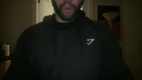 Snapshot of fuckyeahcoach chatting on January 4, 7:45 am Muscle Bear Jock in Training online show from January 4, 7:45 am