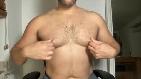 Snapshot of fuckyeahcoach chatting on October 9, 10:35 am Muscle Bear Jock in Training online show from October 9, 10:35 am