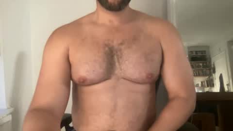 Snapshot of fuckyeahcoach chatting on November 3, 11:22 am Muscle Bear Jock in Training online show from November 3, 11:22 am