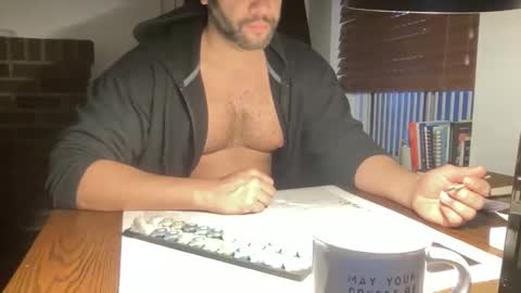Snapshot of fuckyeahcoach chatting on February 23, 11:40 am Muscle Bear Jock in Training online show from February 23, 11:40 am