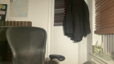 Snapshot of fuckyeahcoach chatting on March 7, 10:45 am Muscle Bear Jock in Training online show from March 7, 10:45 am