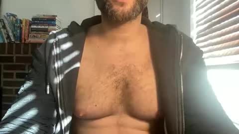 Snapshot of fuckyeahcoach chatting on March 9, 1:15 pm Muscle Bear Jock in Training online show from March 9, 1:15 pm