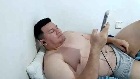 Snapshot of fuckynations chatting on July 8, 12:26 am Fuckdirtymen online show from July 8, 12:26 am