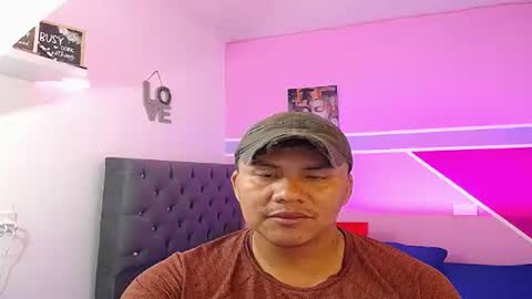 Snapshot of fuego_moro chatting on June 18, 6:34 pm FUEGO MORO online show from June 18, 6:34 pm