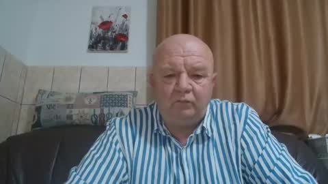 fullballs6 online show from December 20, 3:36 am