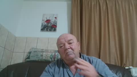 fullballs6 online show from December 27, 3:31 am