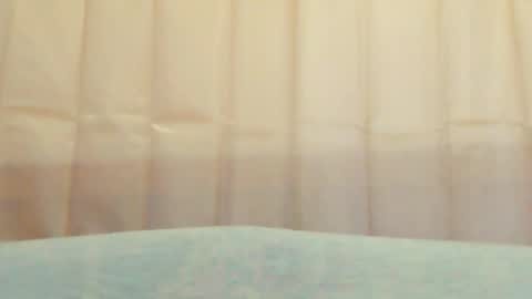 Snapshot of fun4tips chatting on October 14, 1:06 am Fun4Tips online show from October 14, 1:06 am