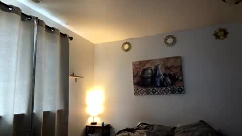 Linnys Palace online show from November 5, 7:25 pm