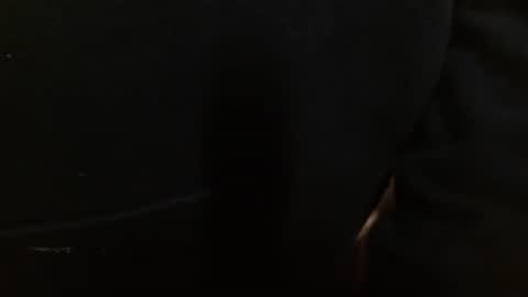 Snapshot of funhardwhiteguy chatting on December 3, 4:03 am funhardwhiteguy online show from December 3, 4:03 am