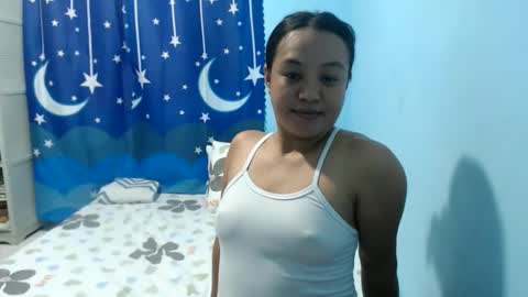 MAE online show from April 23, 12:01 am