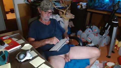 Snapshot of funmike2000 chatting on September 17, 11:39 pm mike online show from September 17, 11:39 pm