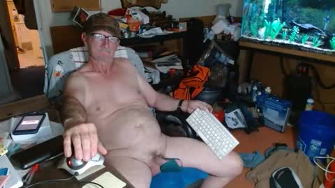 Snapshot of funmike2000 chatting on March 30, 10:44 pm mike online show from March 30, 10:44 pm