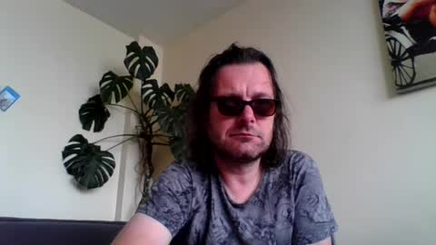 Snapshot of funn333222 chatting on June 16, 11:57 am funn333222 online show from June 16, 11:57 am