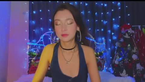 Snapshot of funny_whotsss chatting on December 18, 11:30 pm Tiffany online show from December 18, 11:30 pm