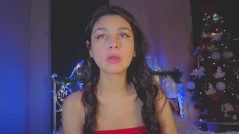 Tiffany online show from December 18, 2:06 am