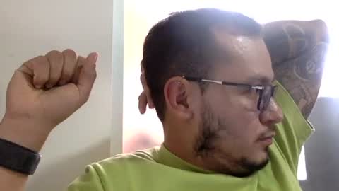 Snapshot of funnyboys18 chatting on January 28, 6:49 pm Zanty online show from January 28, 6:49 pm