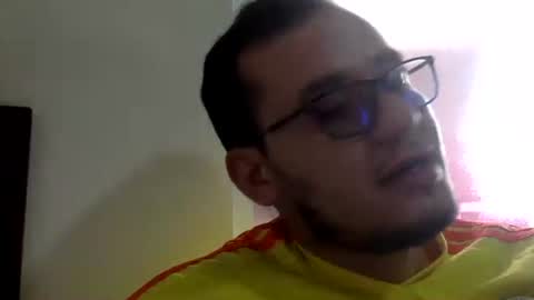 Snapshot of funnyboys18 chatting on February 4, 7:00 pm Zanty online show from February 4, 7:00 pm