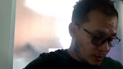 Snapshot of funnyboys18 chatting on October 10, 6:29 pm Zanty online show from October 10, 6:29 pm