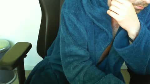 YWhiteNiceMan online show from May 22, 7:59 am