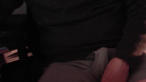 Snapshot of funnyme1234 chatting on December 4, 3:26 am jerry online show from December 4, 3:26 am