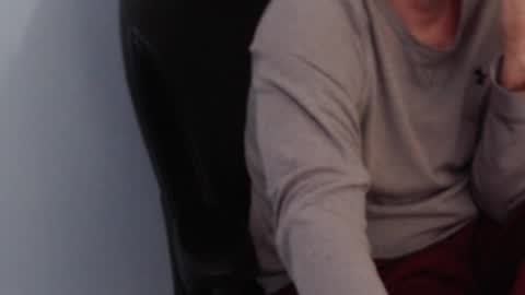 Snapshot of funnyme1234 chatting on November 10, 5:45 pm jerry online show from November 10, 5:45 pm