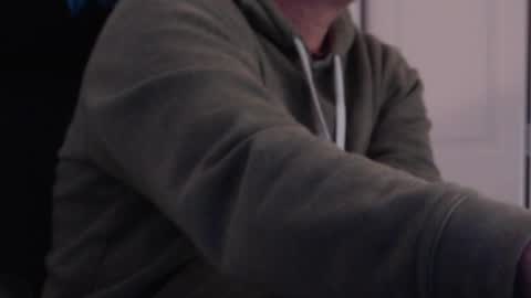 Snapshot of funnyme1234 chatting on November 20, 6:29 pm jerry online show from November 20, 6:29 pm