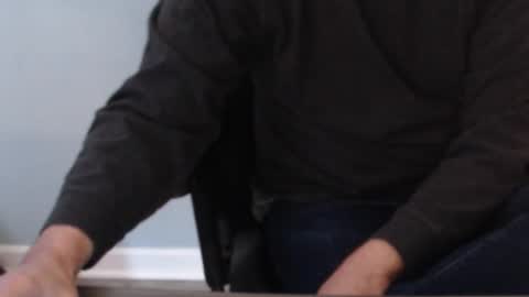 Snapshot of funnyme1234 chatting on February 13, 7:21 pm jerry online show from February 13, 7:21 pm