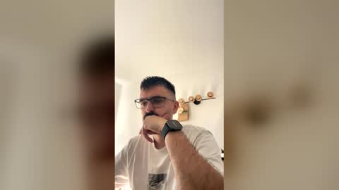 funnyroom23 online show from May 27, 8:22 am