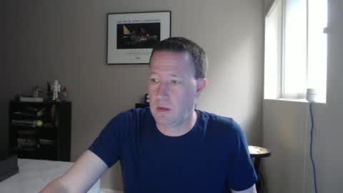 Snapshot of funplaytimesayhello chatting on December 16, 10:56 pm Hello online show from December 16, 10:56 pm