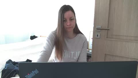 funservice online show from March 17, 8:06 am