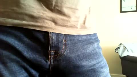 Snapshot of funslimguy chatting on July 5, 12:12 pm Funslimguy online show from July 5, 12:12 pm