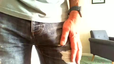 Snapshot of funslimguy chatting on July 27, 10:33 am Funslimguy online show from July 27, 10:33 am