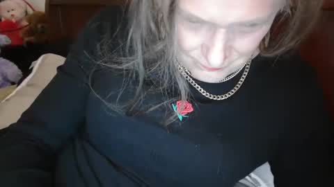 Snapshot of funtimetgirl chatting on January 26, 10:23 am Jessie Love online show from January 26, 10:23 am