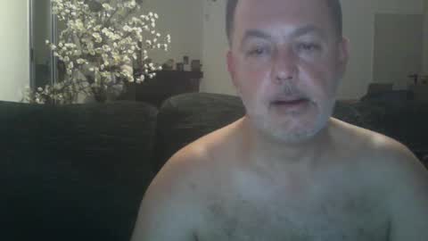 Snapshot of futbolin95 chatting on December 27, 3:53 am futbolin95 online show from December 27, 3:53 am