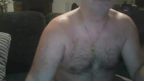 Snapshot of futbolin95 chatting on January 17, 9:06 pm futbolin95 online show from January 17, 9:06 pm