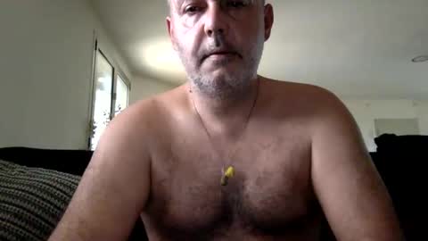 Snapshot of futbolin95 chatting on January 25, 1:30 pm futbolin95 online show from January 25, 1:30 pm