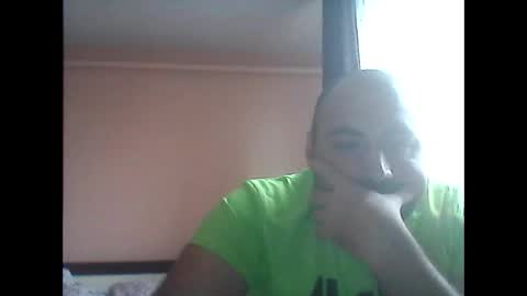 Snapshot of fuuuuuck269438 chatting on December 14, 11:04 am fuuuuuck269438 online show from December 14, 11:04 am