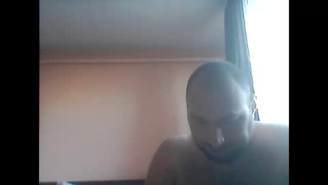 Snapshot of fuuuuuck269438 chatting on December 15, 12:42 pm fuuuuuck269438 online show from December 15, 12:42 pm