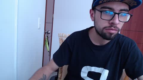 andrew online show from February 7, 7:06 pm