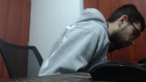 andrew online show from February 18, 4:26 am