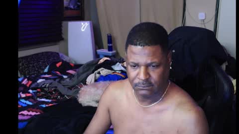 Snapshot of fyrecontrol chatting on December 30, 4:53 am seldom seen online show from December 30, 4:53 am