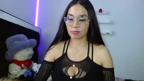 Snapshot of fysste_ chatting on February 27, 7:58 pm Victoria online show from February 27, 7:58 pm