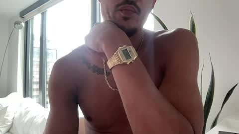 Snapshot of g00ndaddy chatting on June 28, 9:54 pm G00NDaddy online show from June 28, 9:54 pm