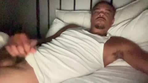 Snapshot of g00ndaddy chatting on July 12, 5:20 am G00NDaddy online show from July 12, 5:20 am