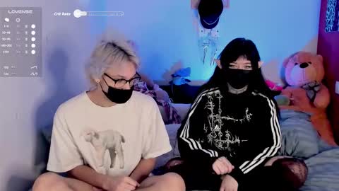 Snapshot of g4tito chatting on October 6, 4:10 am g4tito online show from October 6, 4:10 am