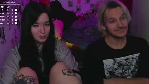 Snapshot of g4tito chatting on December 4, 5:39 am g4tito online show from December 4, 5:39 am