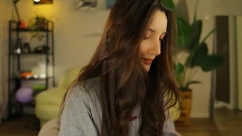 G online show from November 26, 5:58 pm