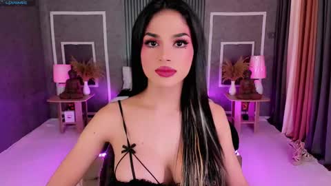 Snapshot of gab_quinn chatting on March 2, 5:33 am GAB online show from March 2, 5:33 am