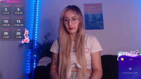 Snapshot of gabb_rioss chatting on January 5, 2:27 am Gabriela online show from January 5, 2:27 am