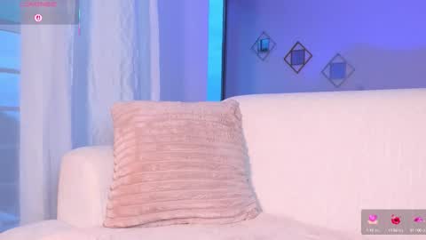 Snapshot of gabby_cullen chatting on October 1, 10:49 pm Gabby online show from October 1, 10:49 pm